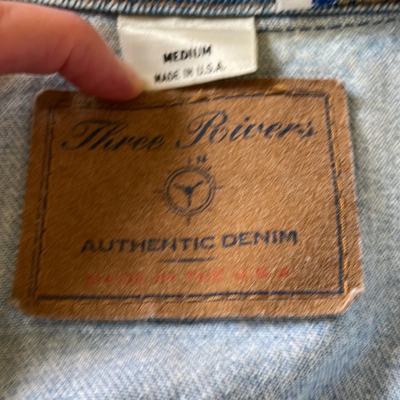 Authentic Three Rivers Denim Jacket - Picture 5 of 6